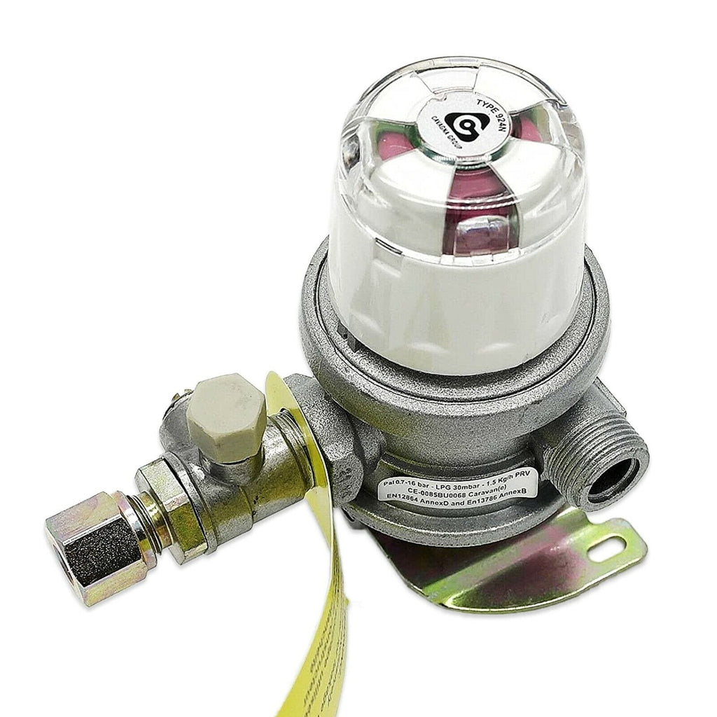 30Mbar 8mm 2 cylinder Auto Changeover Caravan and Motorhome Regulator