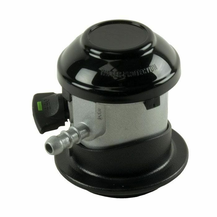Image of the Kosan Jumbo Clip-On Butane Gas Regulator with Rain Cap. The regulator features a 35mm clip-on inlet, an 8mm nozzle outlet, and is designed for a capacity of 2kg/hour with a pressure of 29 mbar. The product is equipped with a protective rain cap to ensure durability and safety during outdoor use.